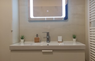 HIÁNYLAKÁS A BELVÁROS KÖZEPÉN