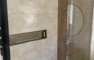 ÉKSZERDOBOZ PÉCS - KIS-POSTAVÖLGYBEN