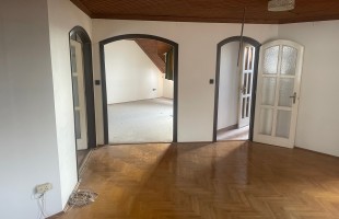 BEFEKTETÉS A TIBORC UTCÁBAN