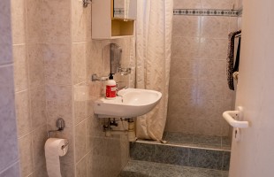 CSALÁDI FÉSZEK PÉCS-MAGYARÜRÖGBEN